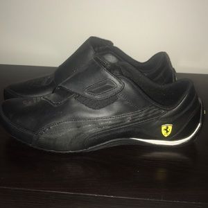 Men’s Puma sneakers
